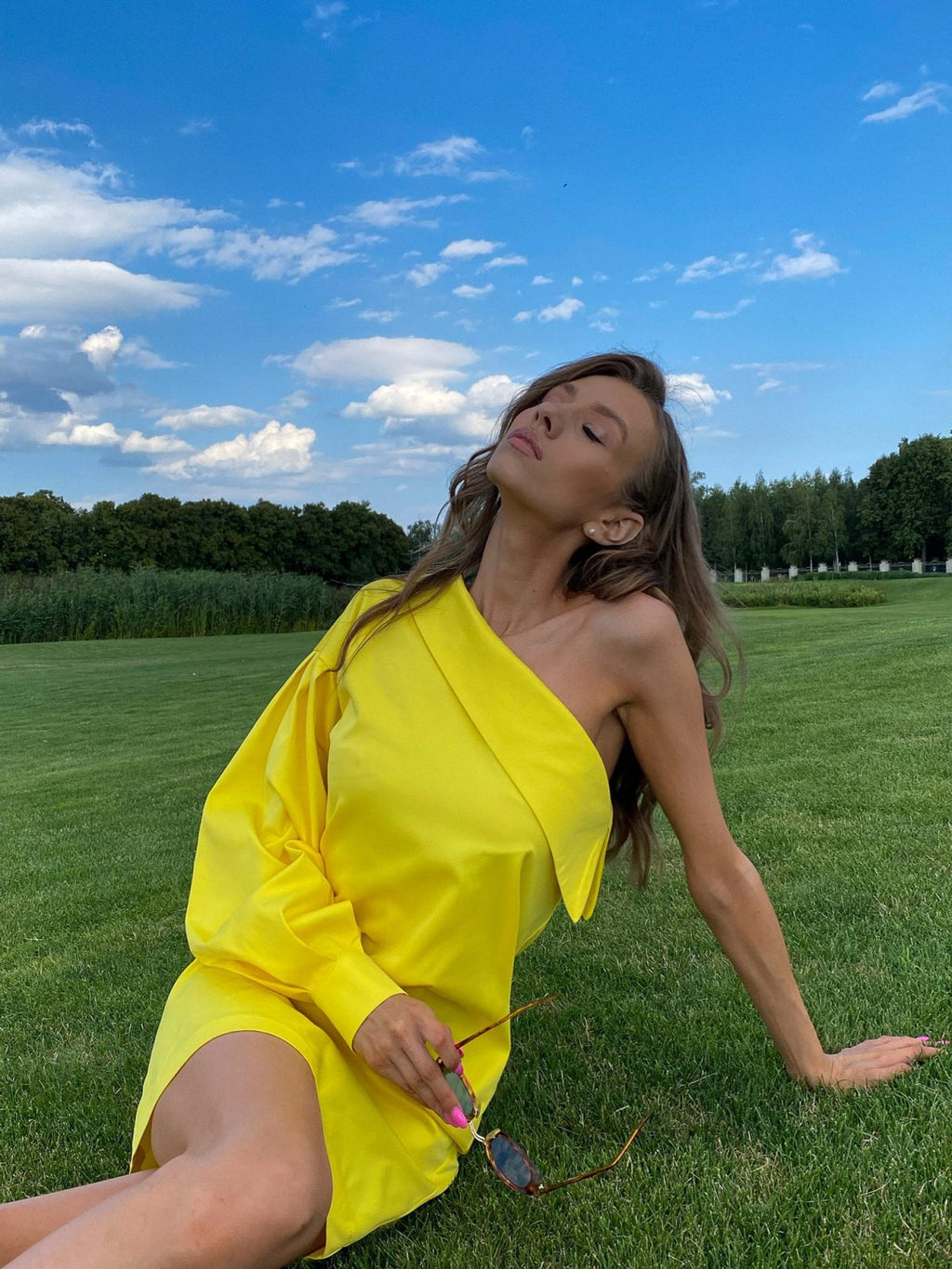 One-Shoulder Puff-Sleeve Mini Dress — original supplier photograph 1
